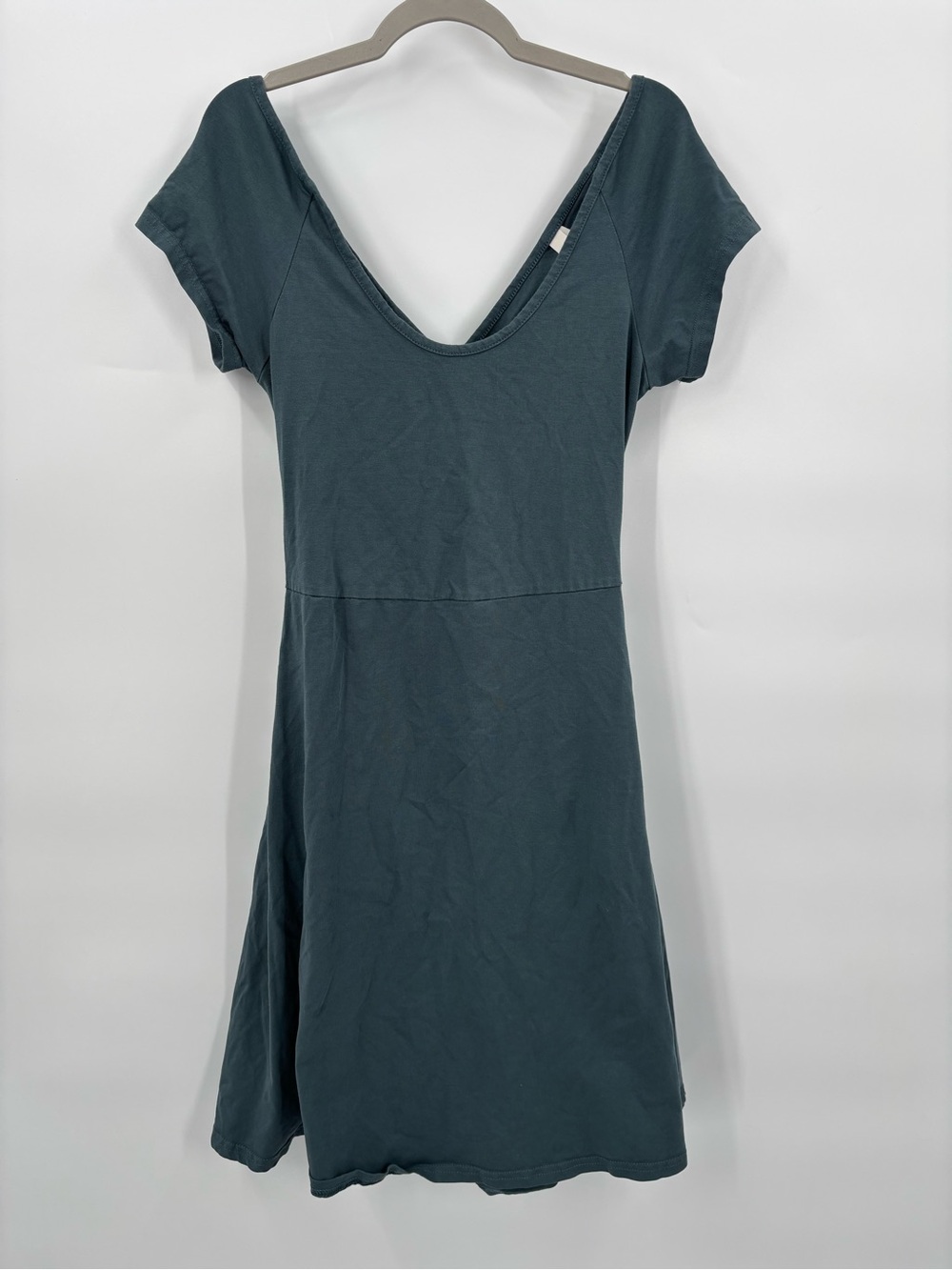 Pact back cut out dress
